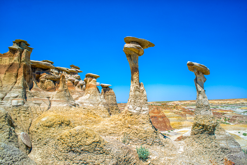 Conversing Hoodoos