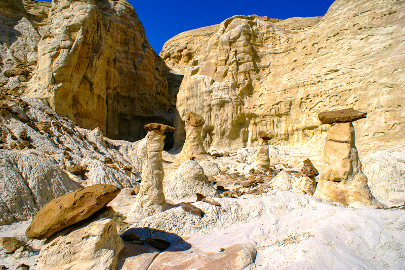 West Hoodoos
