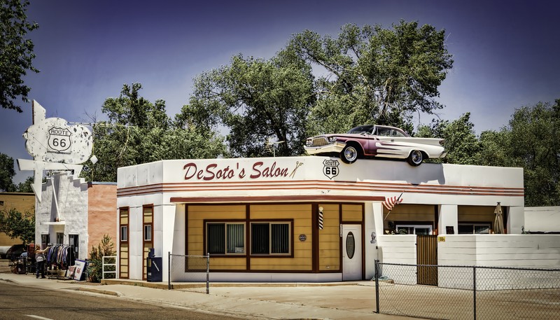 DeSoto's Salon