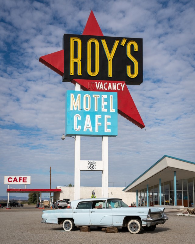 Roy's Motel & Cafe