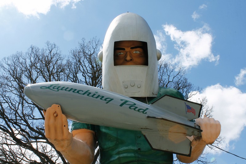 Gemini Giant