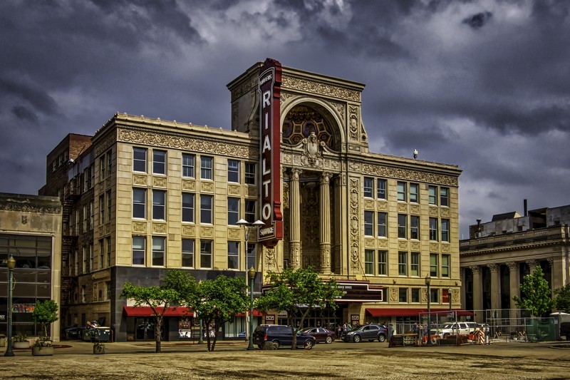 Rialto Square Theatre