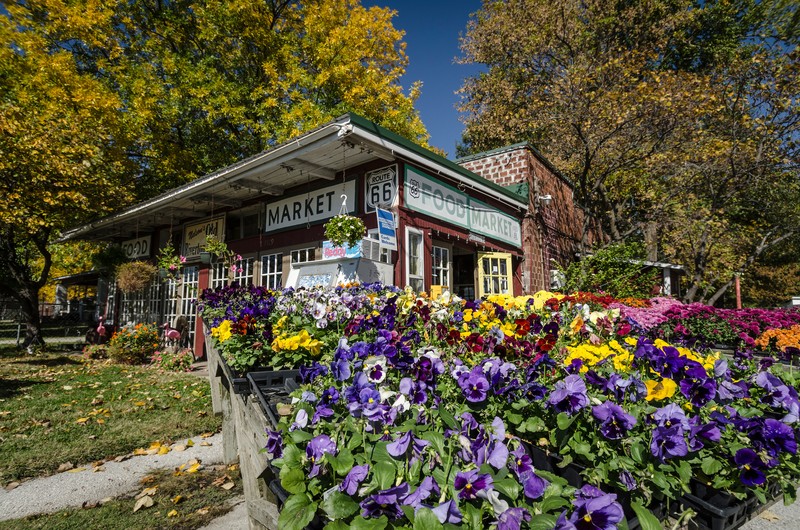 Eisler Brothers Old Riverton Store