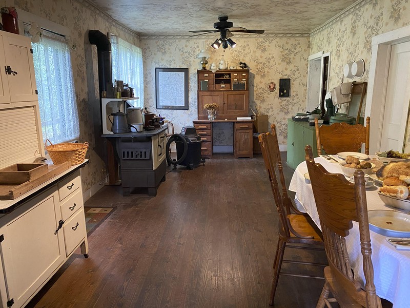 Old Stagecoach Stop