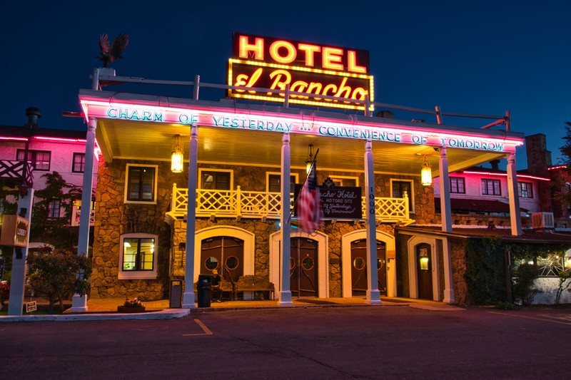 El Rancho Hotel