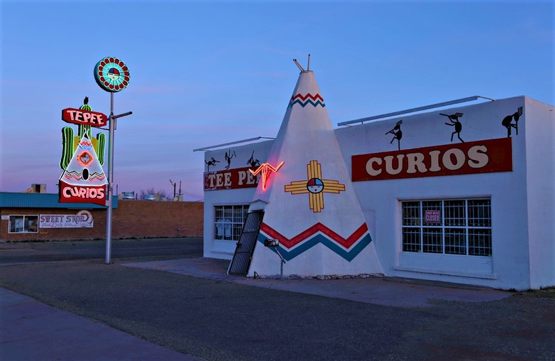 Tee Pee Curios
