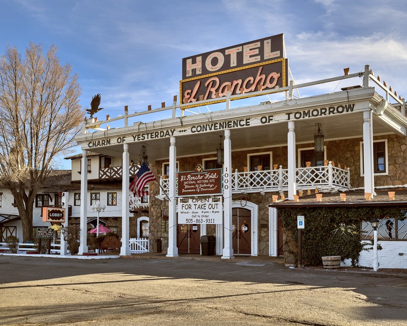 El Rancho Hotel