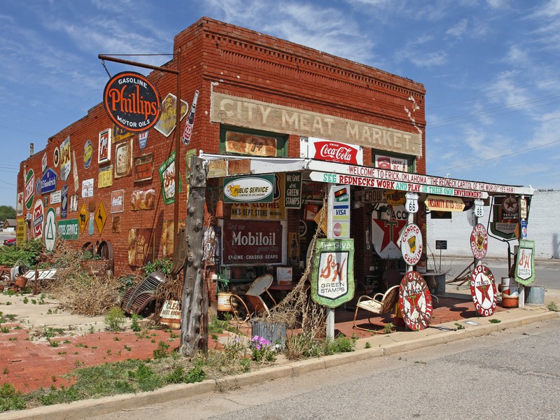 Sandhills Curiosity Shop