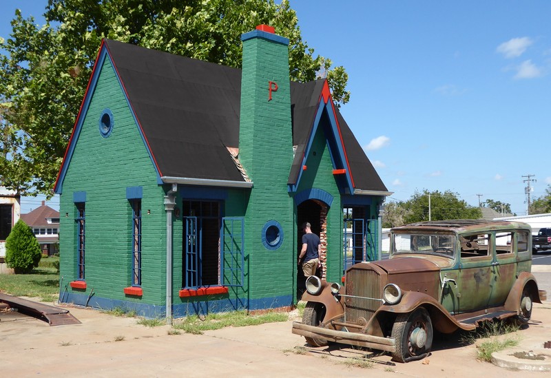 Phillips 66 Gas Station, Chandler