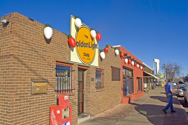 Golden Light Cafe