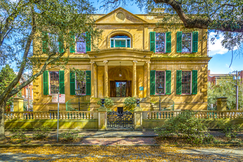 Owens-Thomas House & Slave Quarters