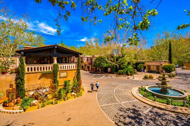 Tlaquepaque Arts & Shopping Village