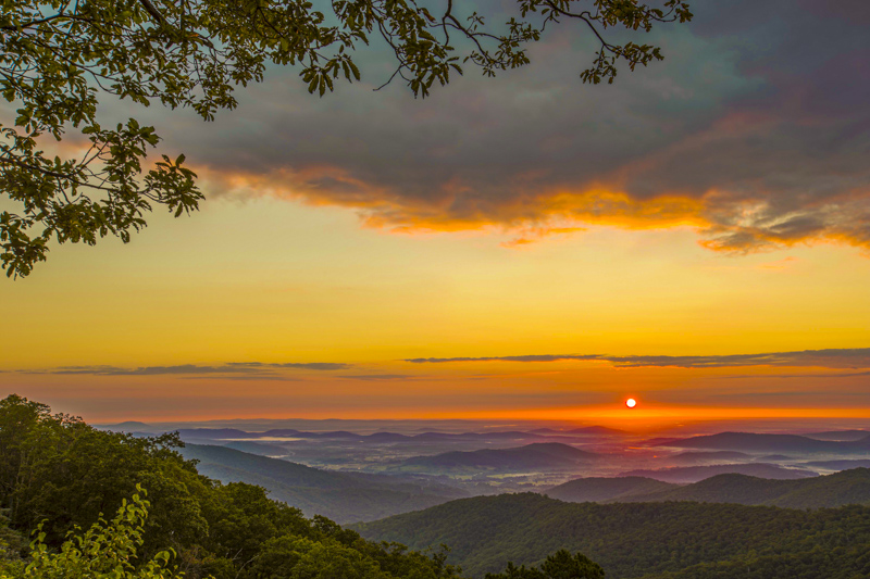 Lever de Soleil vu depuis Hazel Mountain Overlook