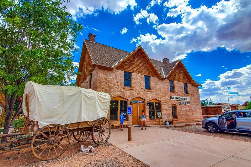 Bluff Fort Visitor Center