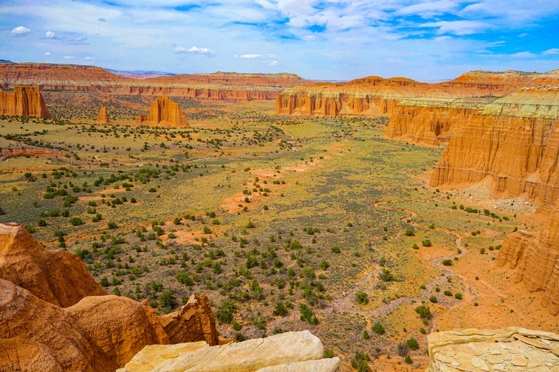 Upper Cathedral Valley Overlook