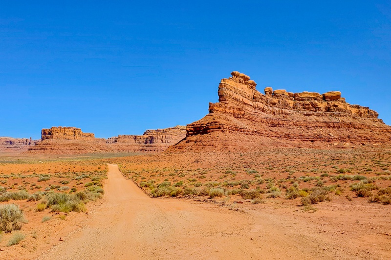 Valley of the Gods Road