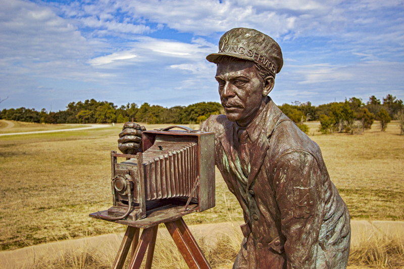 1903 Commemorative Sculpture