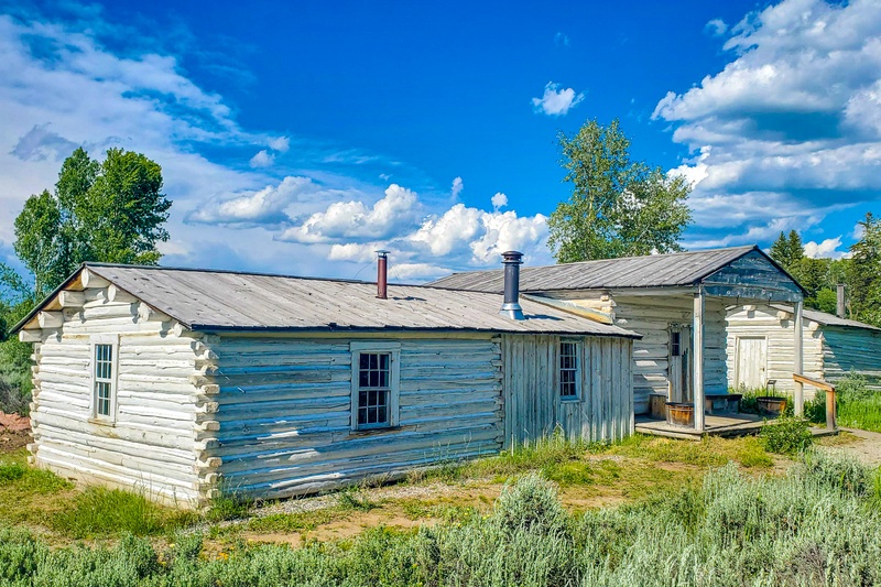 Menors Ferry General Store