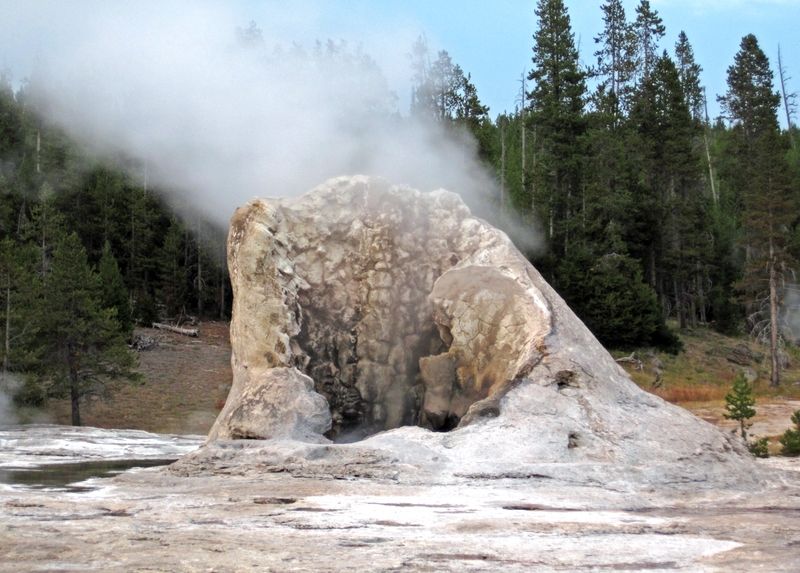 Giant Geyser