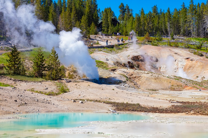 Ledge Geyser