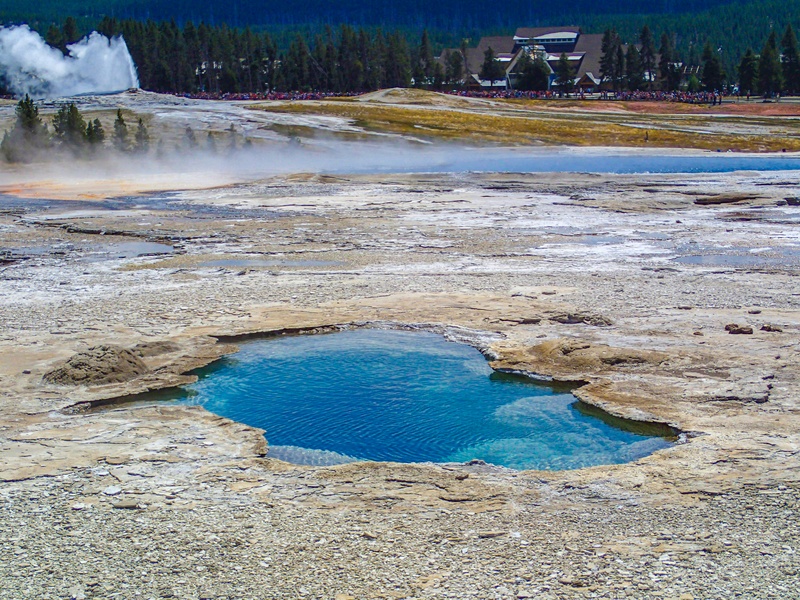 Vault Geyser