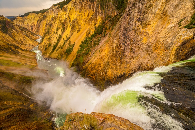 Brink of the Lower Falls