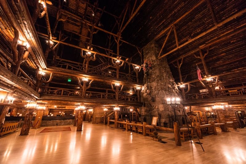 Old Faithful Inn