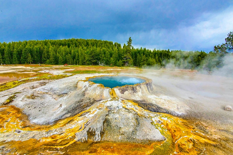 Punch Bowl Spring