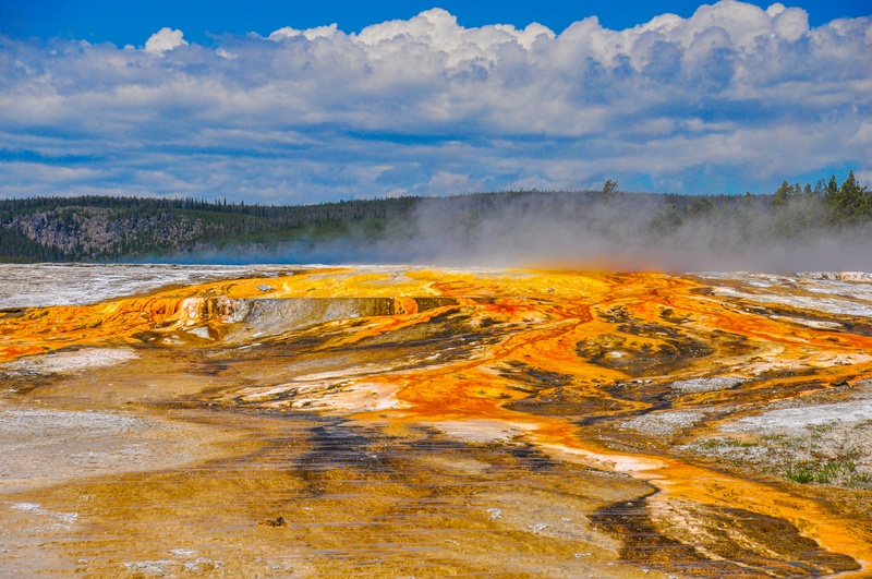 Giantess Geyser
