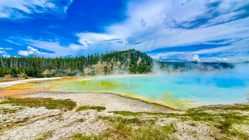 Excelsior Geyser