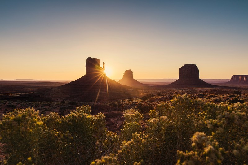 Lever de Soleil à Monument Valley